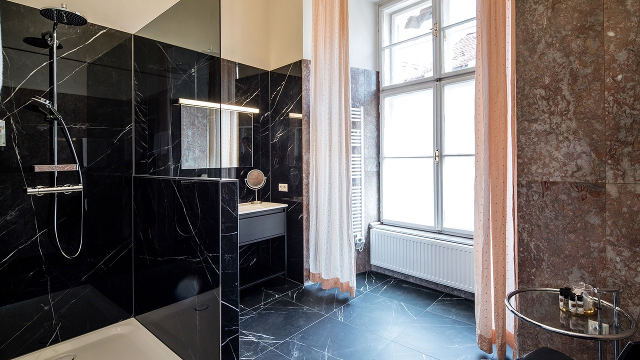 Photo of Bathroom in Graz City Centre