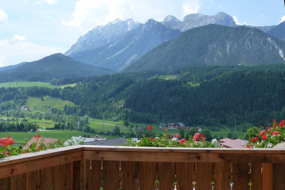 Photo of Patio Balcony in Haus im Ennstal