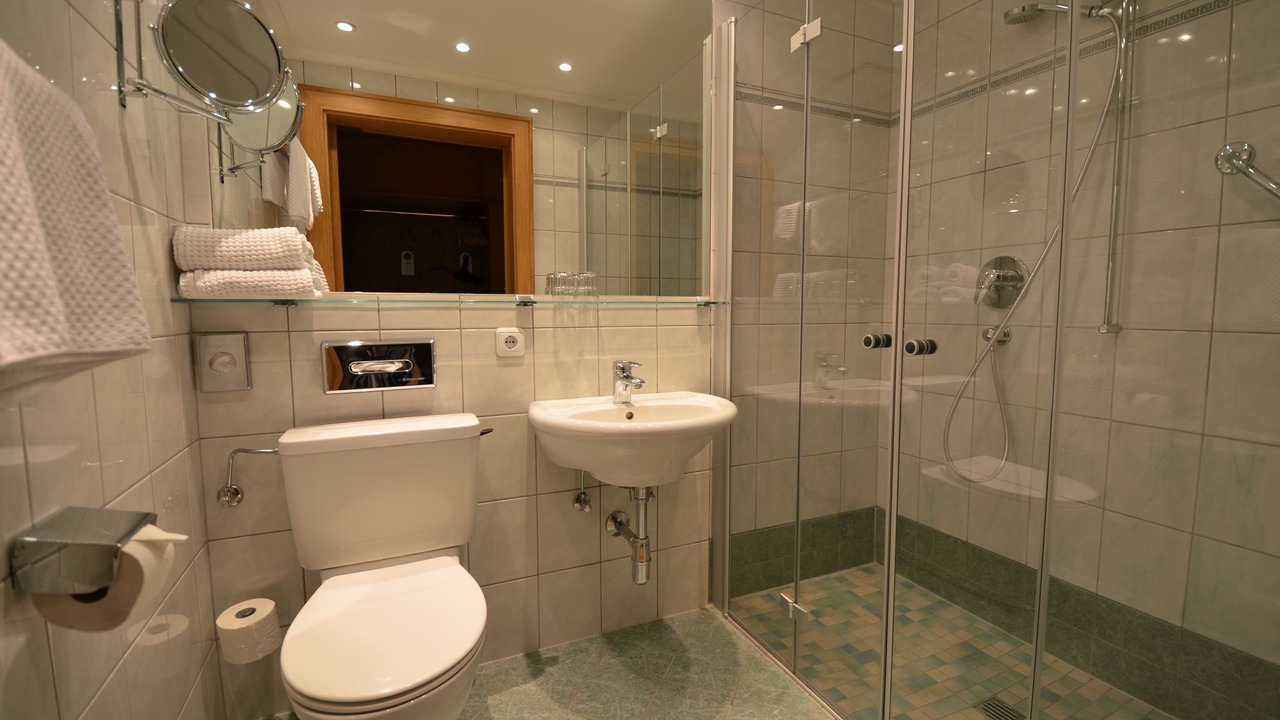 Photo of Bathroom in Lermoos