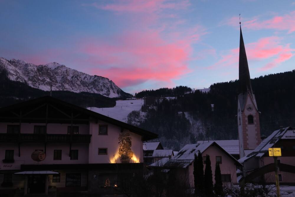 Photo of Outdoor in Tropolach
