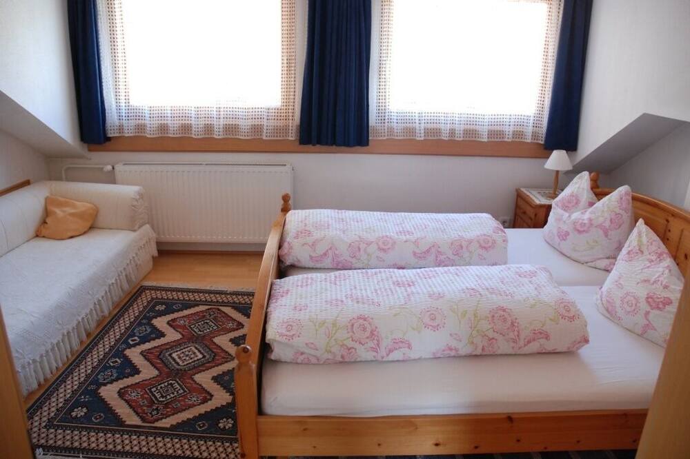 Photo of Bedroom in Tropolach