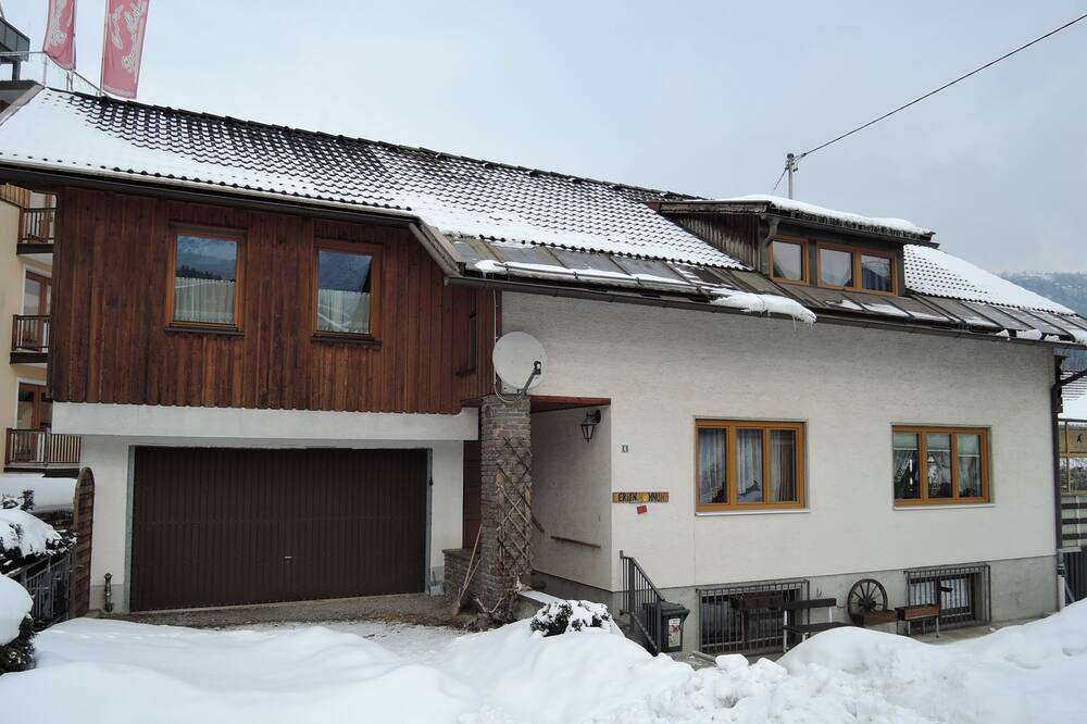 Photo of Outdoor in Tropolach