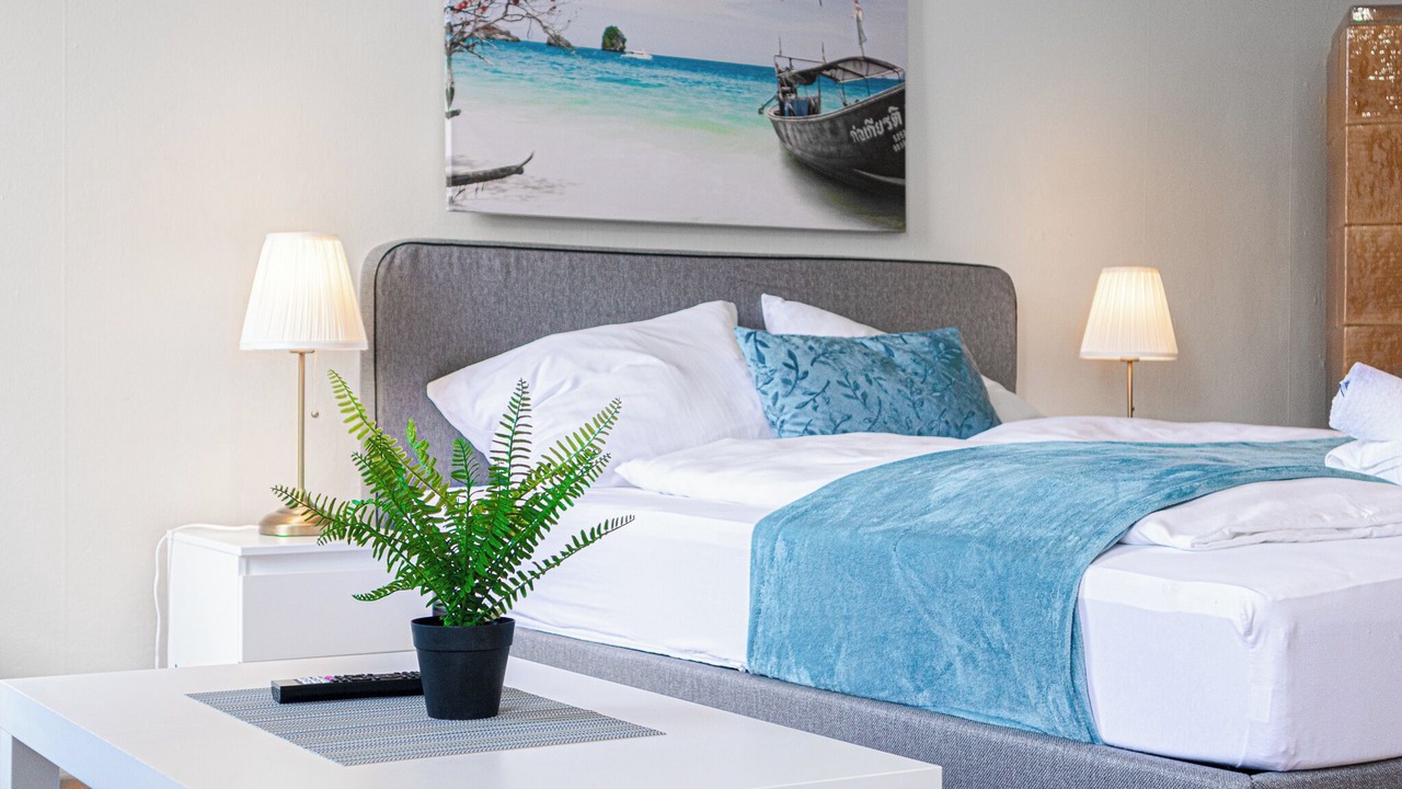 Photo of Others in Wahring