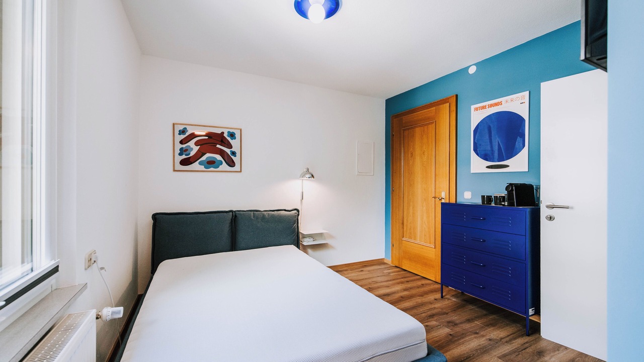 Photo of Bedroom in Hard