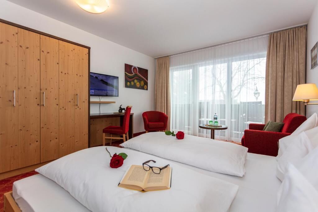 Photo of Bedroom in Furth