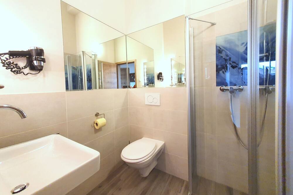 Photo of Bathroom in Niedernsill