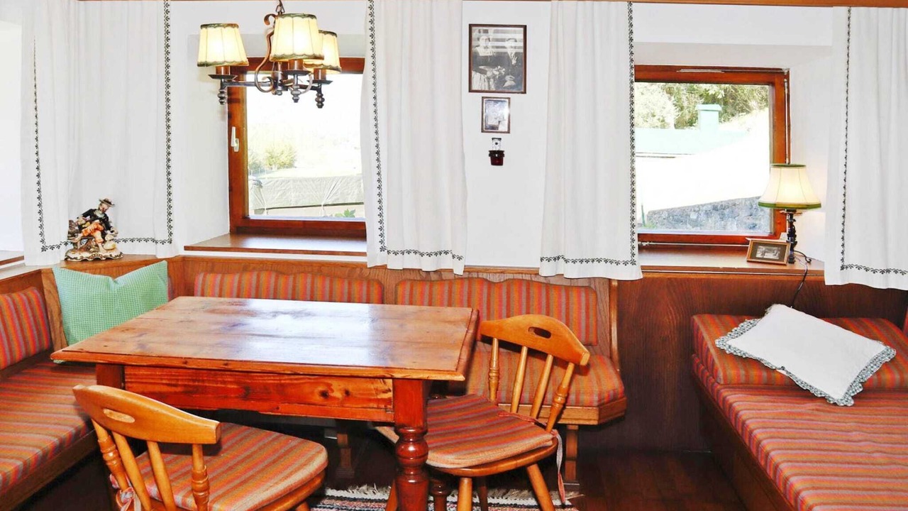 Photo of Livingroom in Koessen