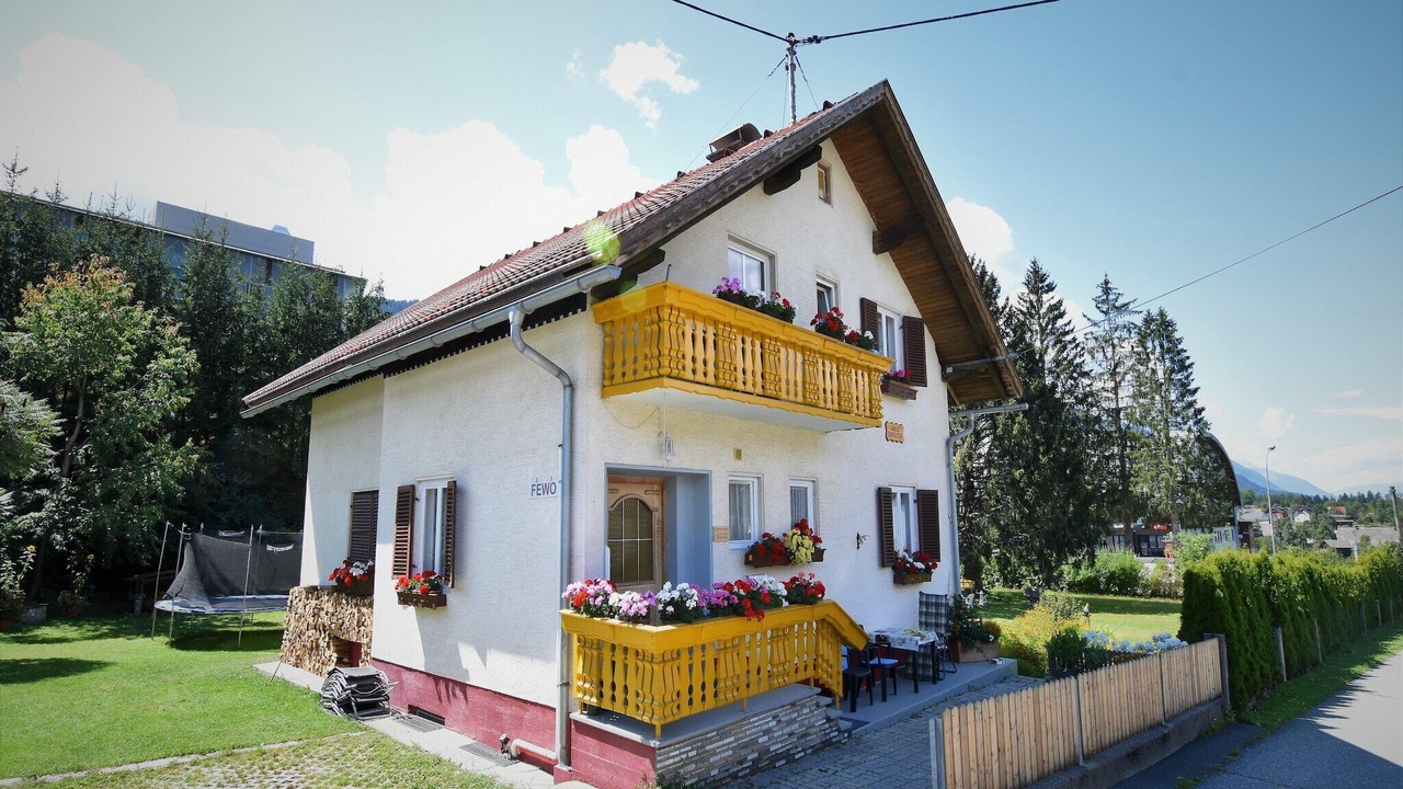 Photo of Outdoor in Tropolach