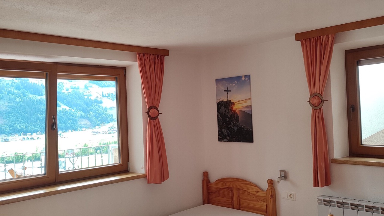 Photo of Bedroom in Emberg
