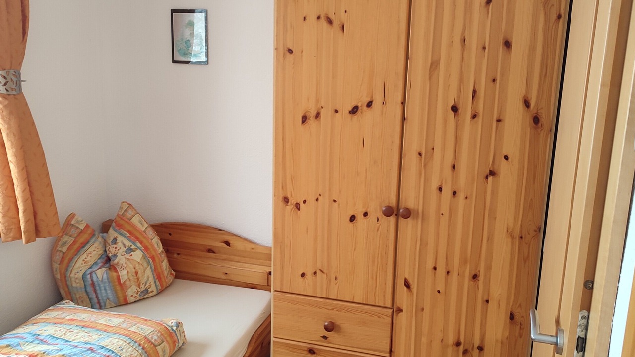 Photo of Bedroom in Emberg