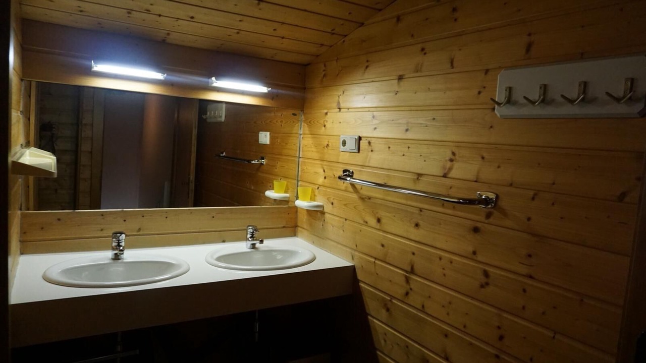 Photo of Bathroom in Furth