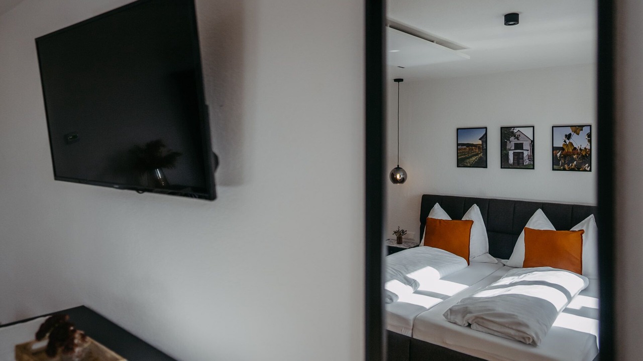 Photo of Bedroom in Deutsch Schuetzen-Eisenberg