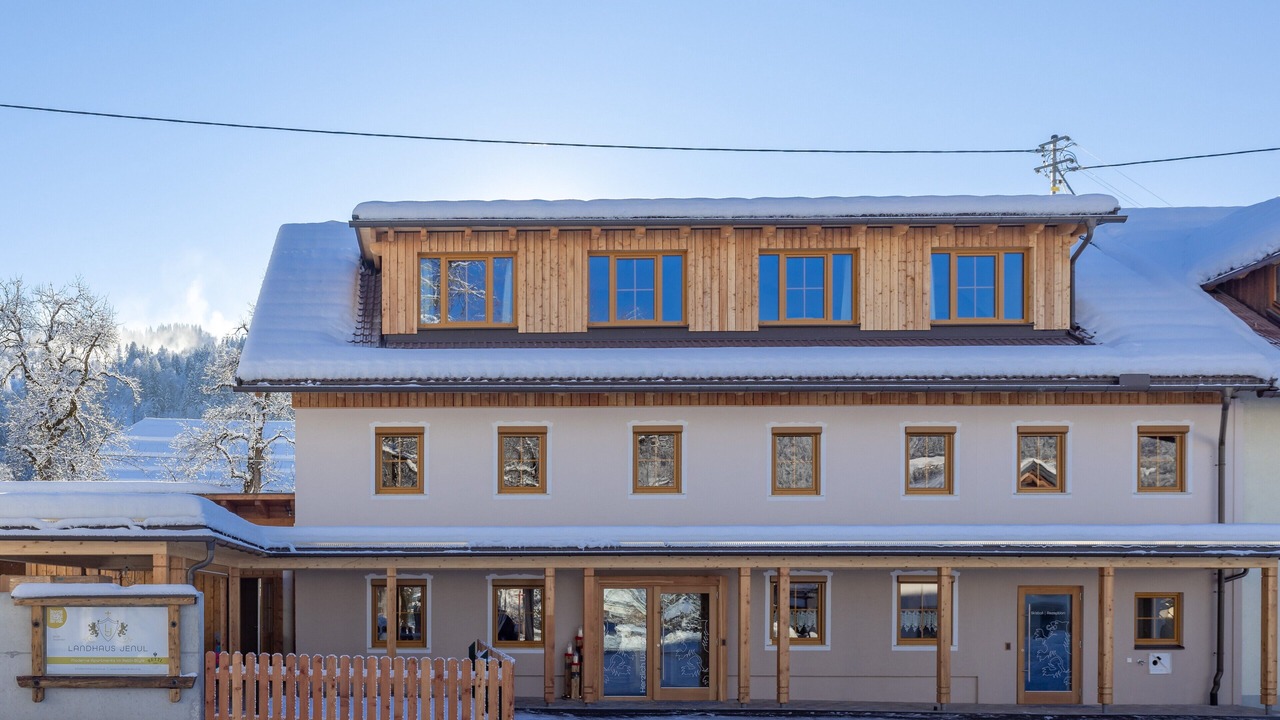 Photo of Outdoor in Tropolach