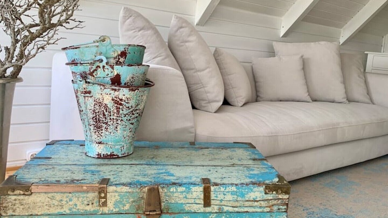 Photo of Livingroom in Rust