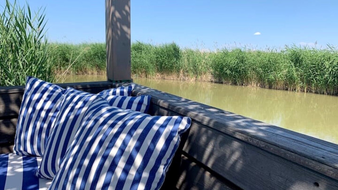 Photo of Outdoor in Rust