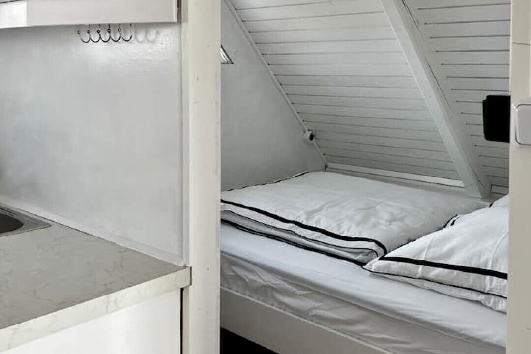 Photo of Bedroom in Rust