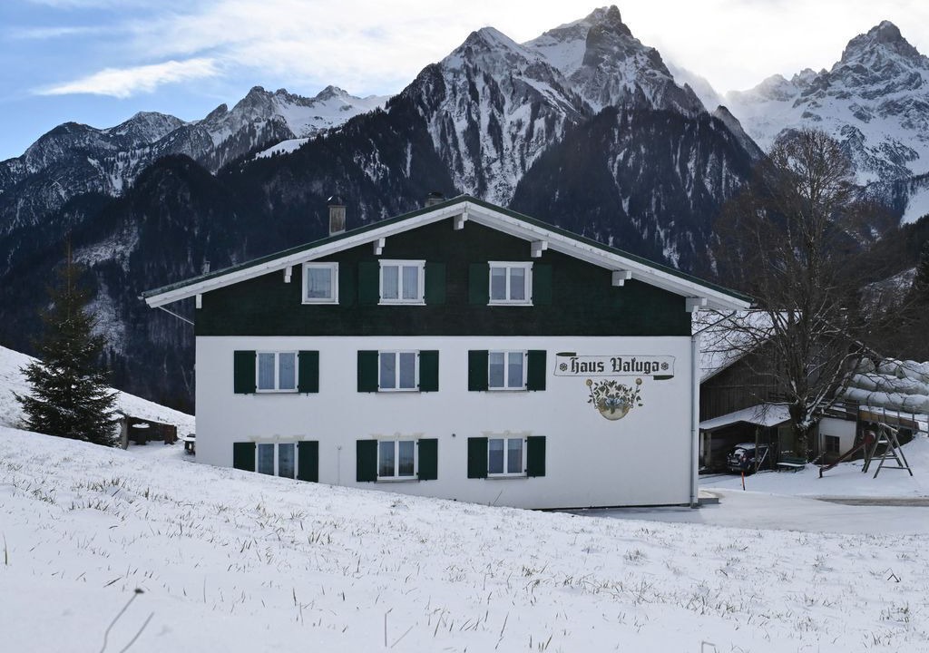 Photo of Outdoor in Buerserberg