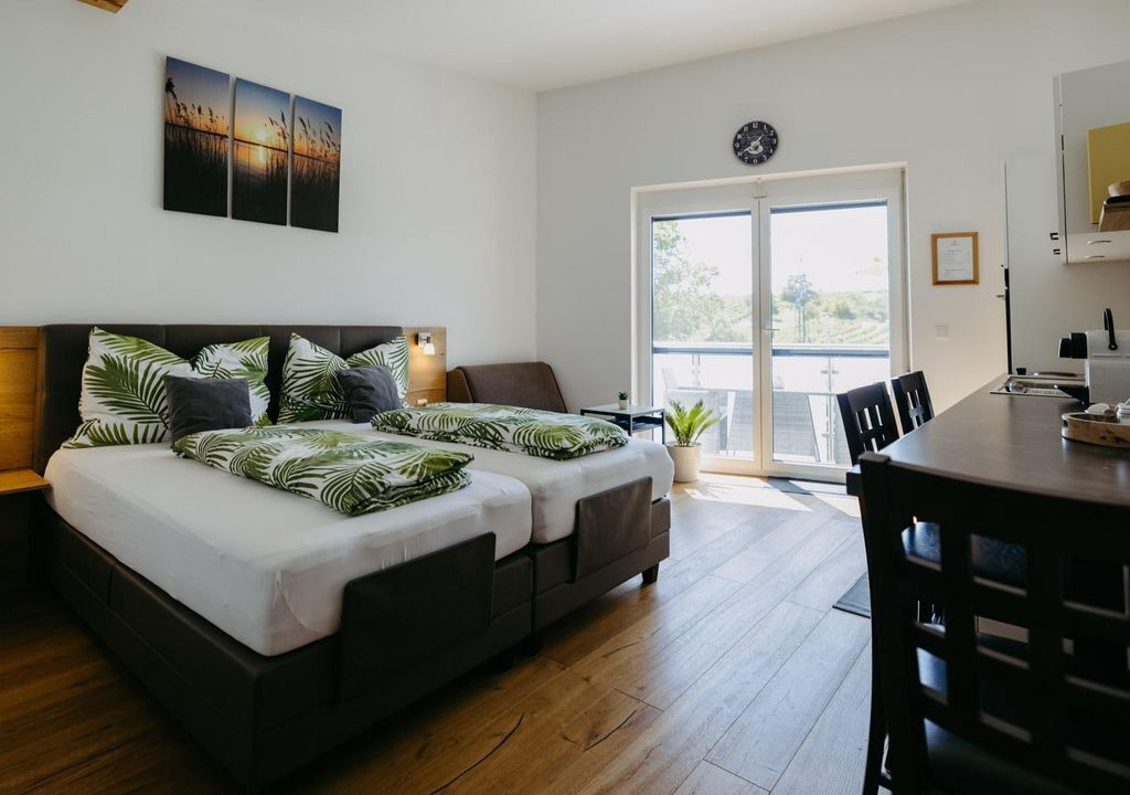 Photo of Bedroom in Rust