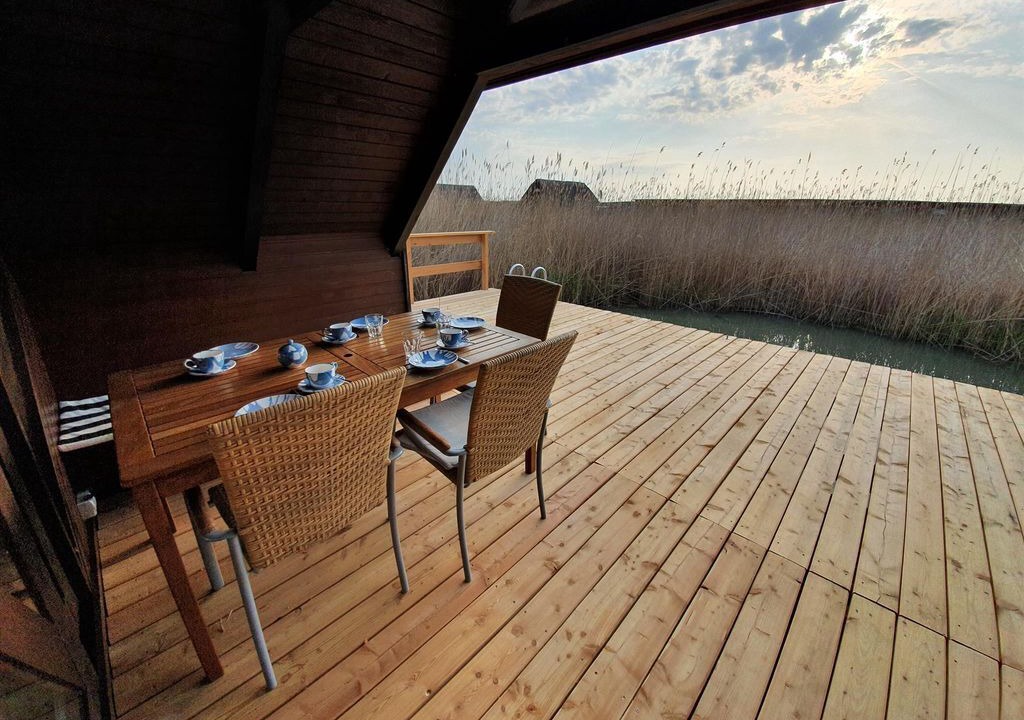 Photo of Outdoor in Rust