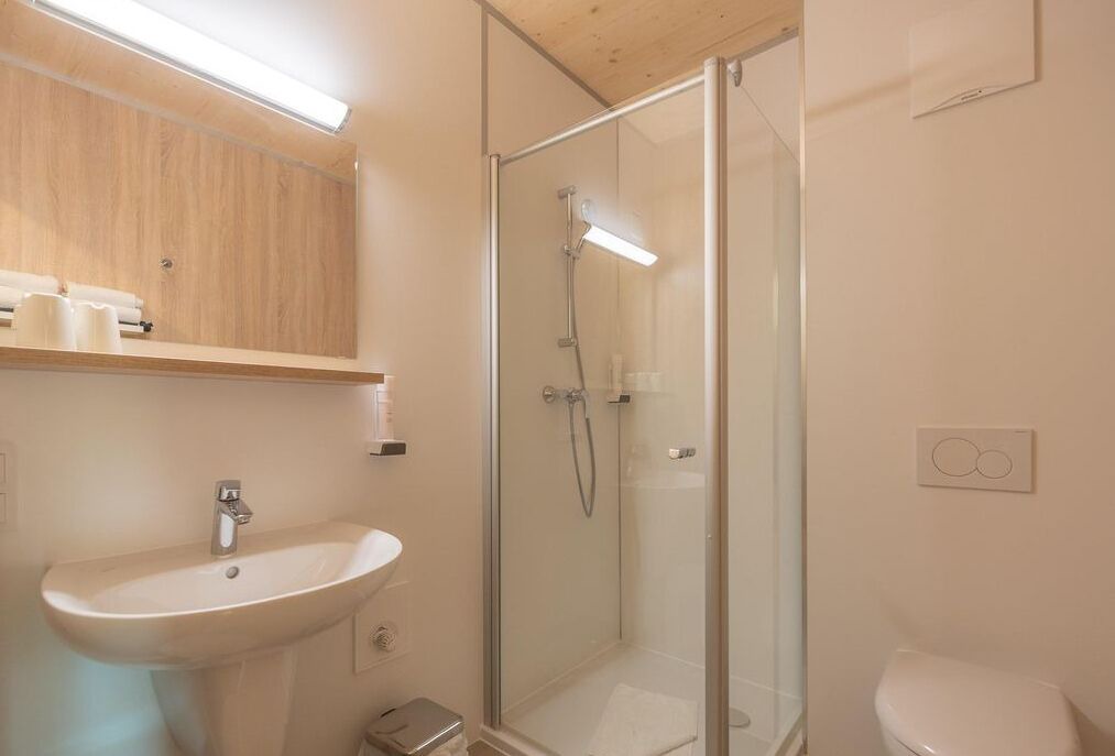 Photo of Bathroom in Rust