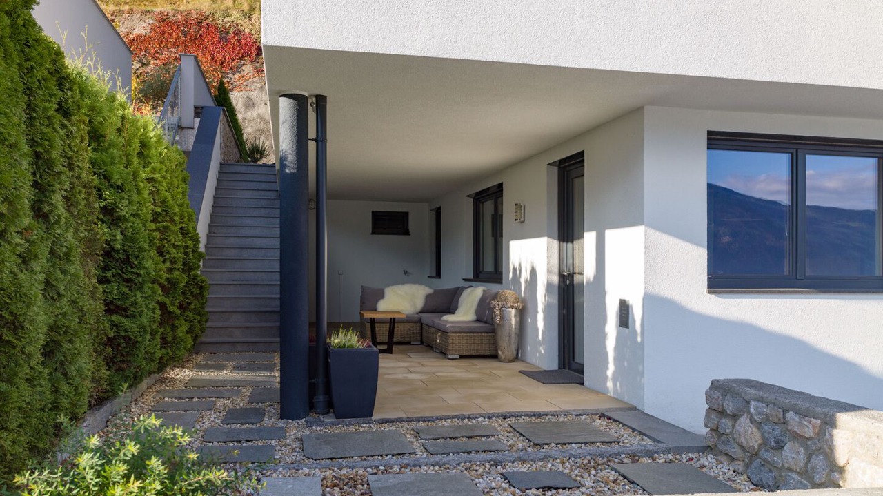 Photo of Patio Balcony in Emberg