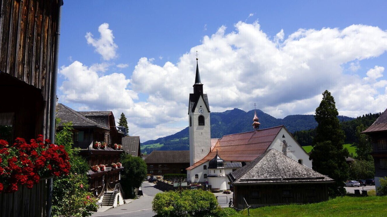 Photo of Others in Schwarzenberg