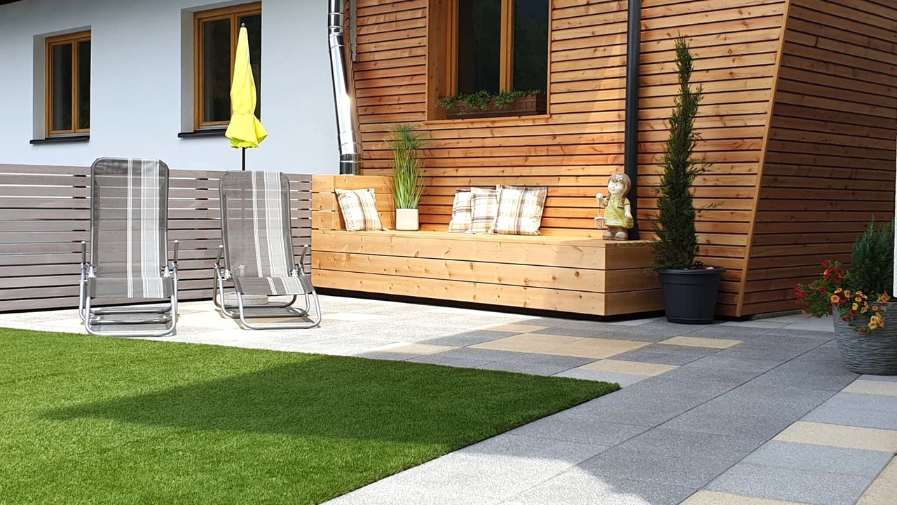 Photo of Outdoor in See