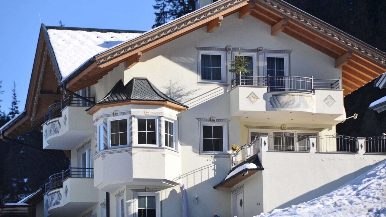 Photo of Outdoor in See