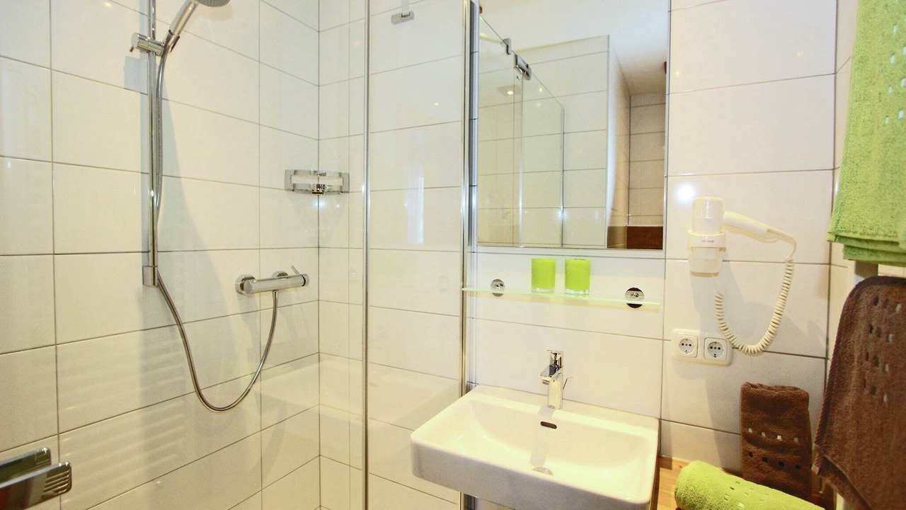 Photo of Bathroom in See