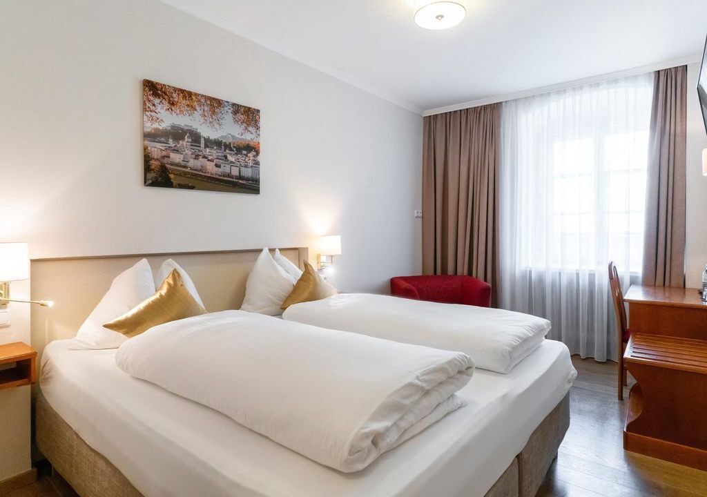 Photo of Bedroom in City Centre Salzburg
