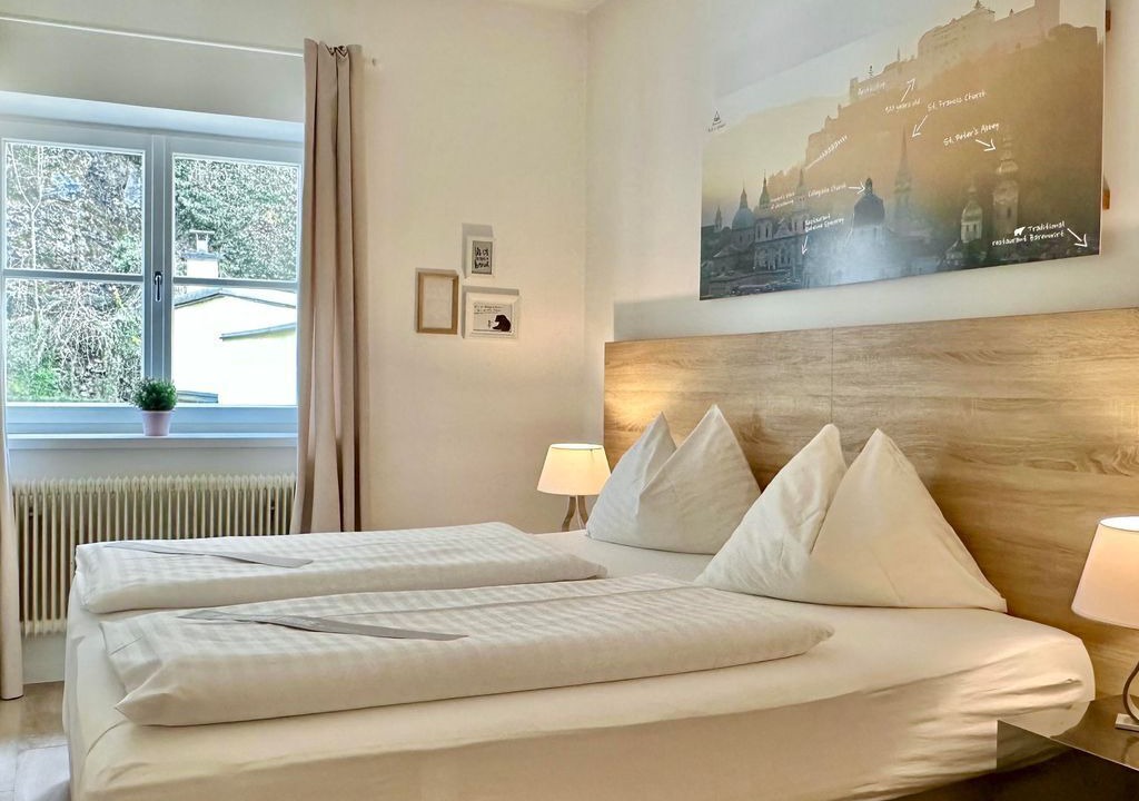 Photo of Bedroom in City Centre Salzburg