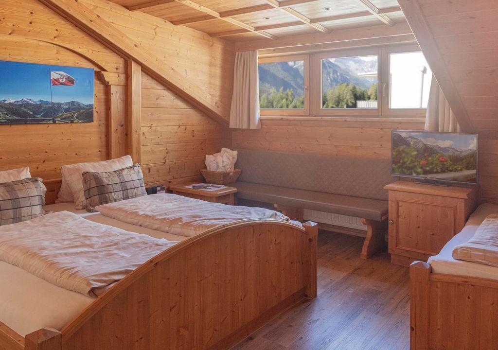 Photo of Bedroom in Trins