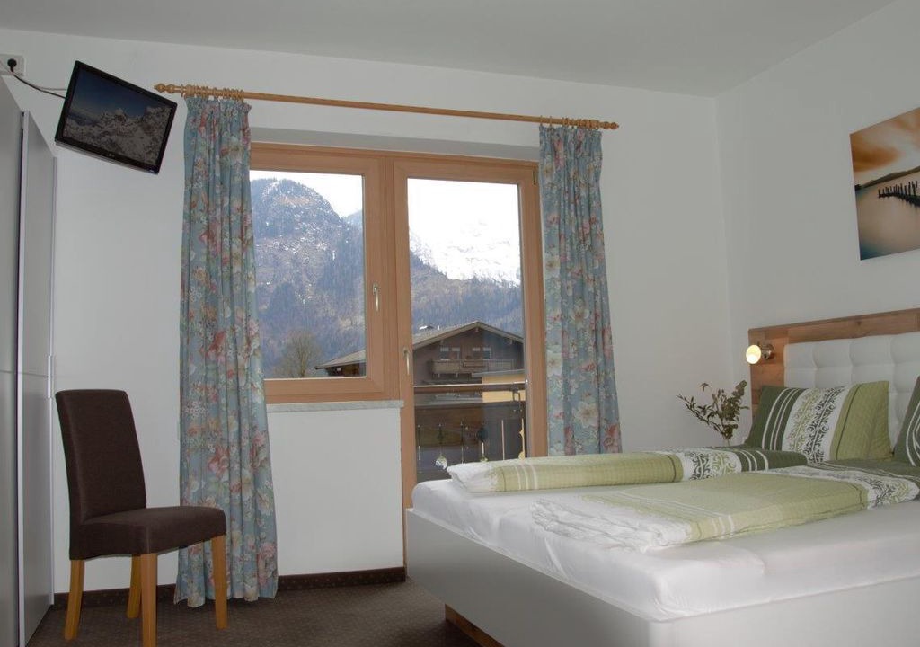 Photo of Bedroom in Lofer