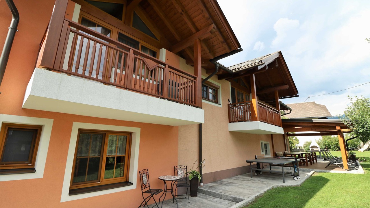 Photo of Outdoor in Tropolach