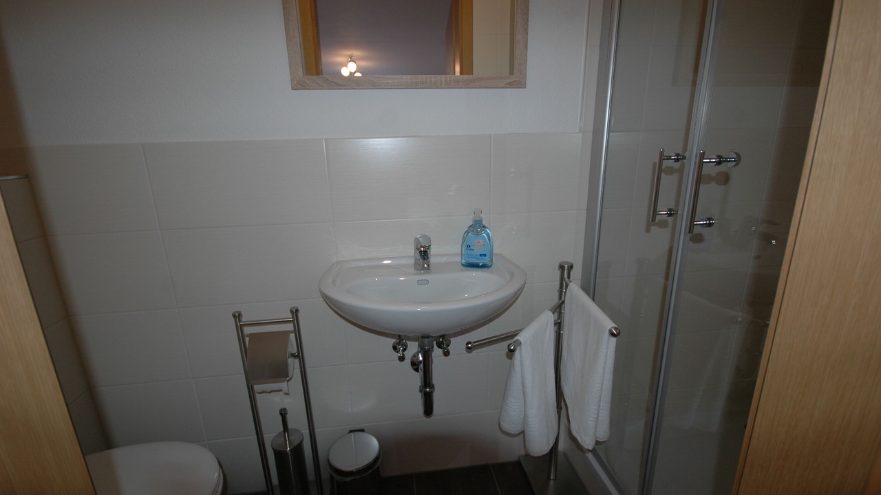 Photo of Bathroom in Partenen