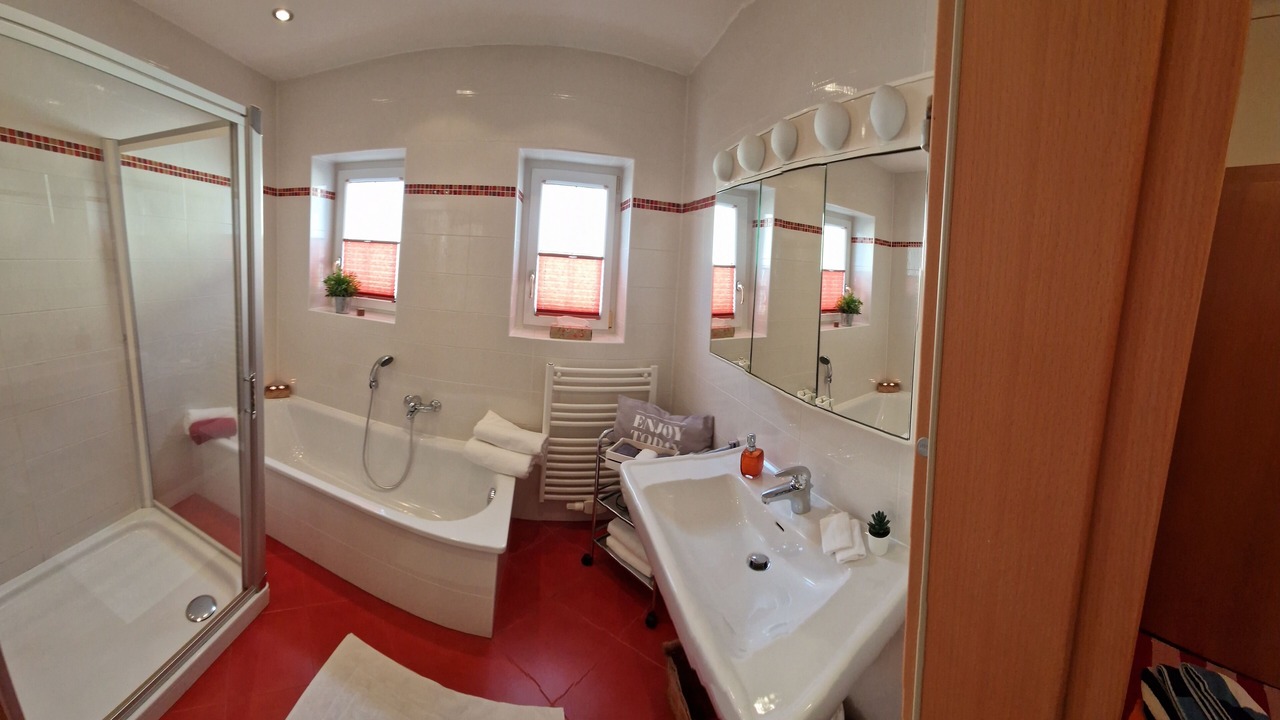Photo of Bathroom in Maxglan