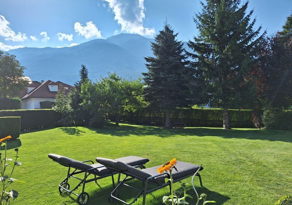 Photo of Outdoor in Lans