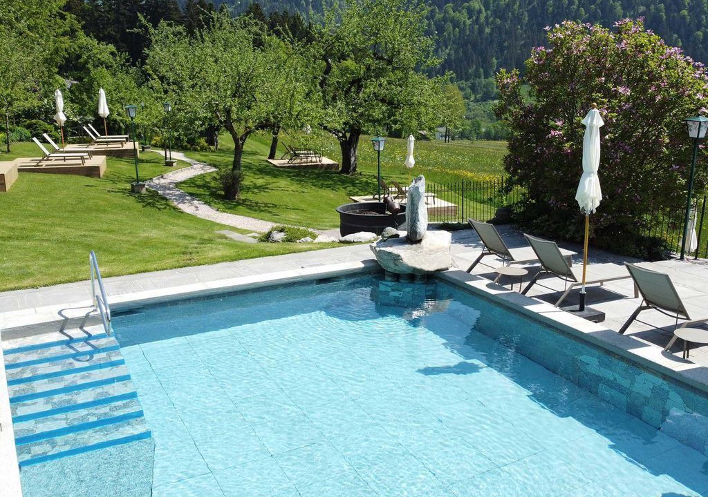 Photo of Outdoor in Soell