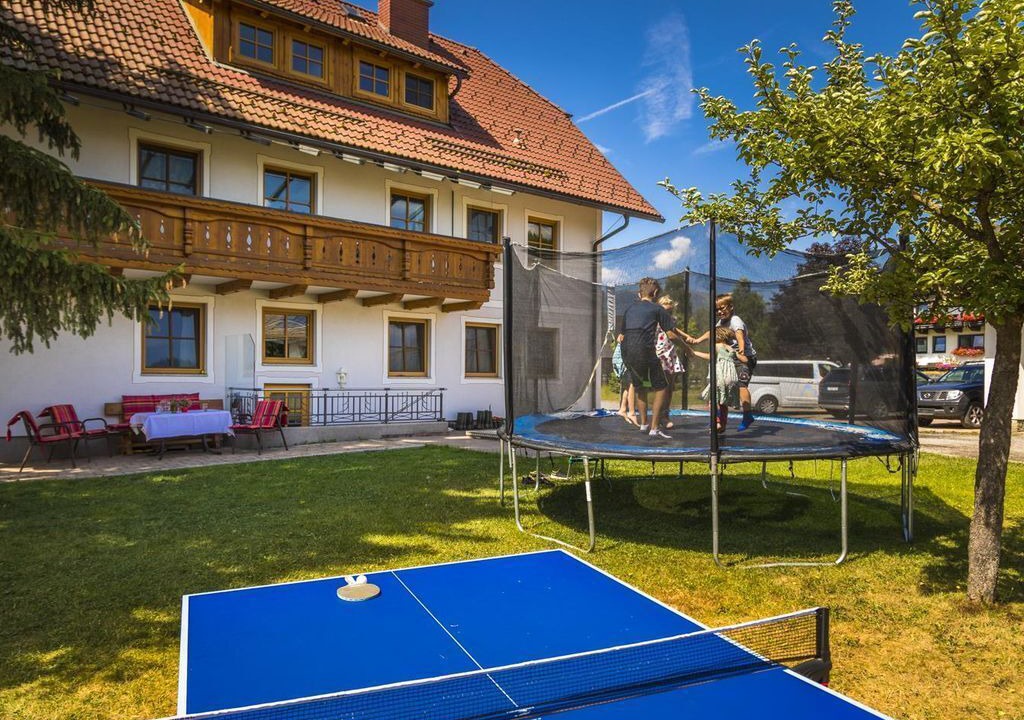 Photo of Outdoor in Lintsching