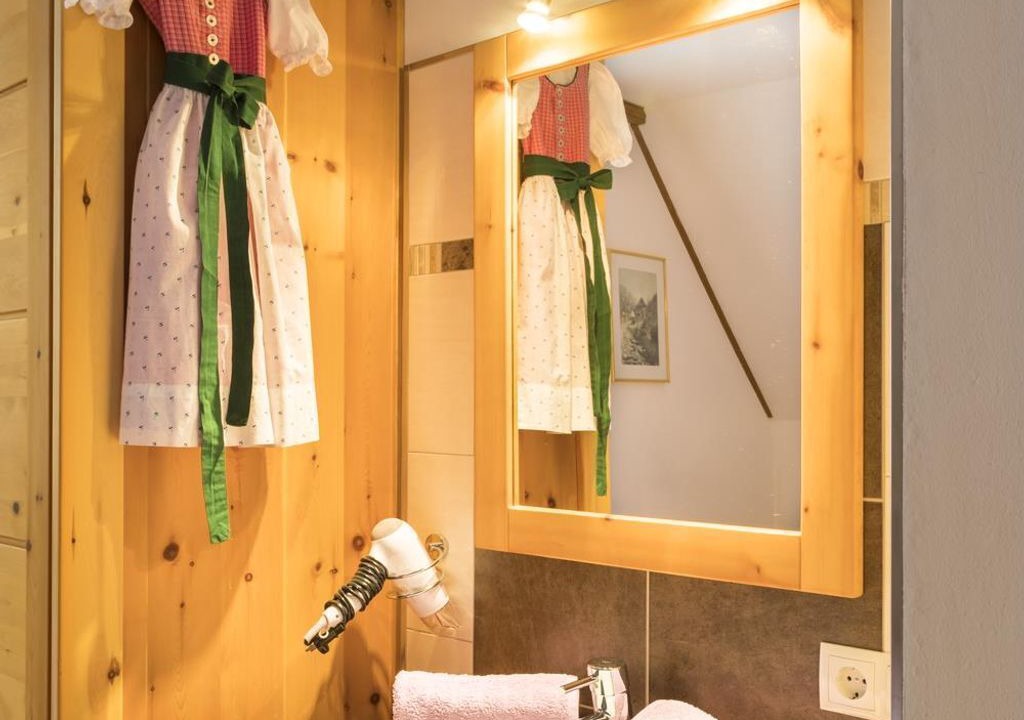Photo of Bathroom in Lintsching