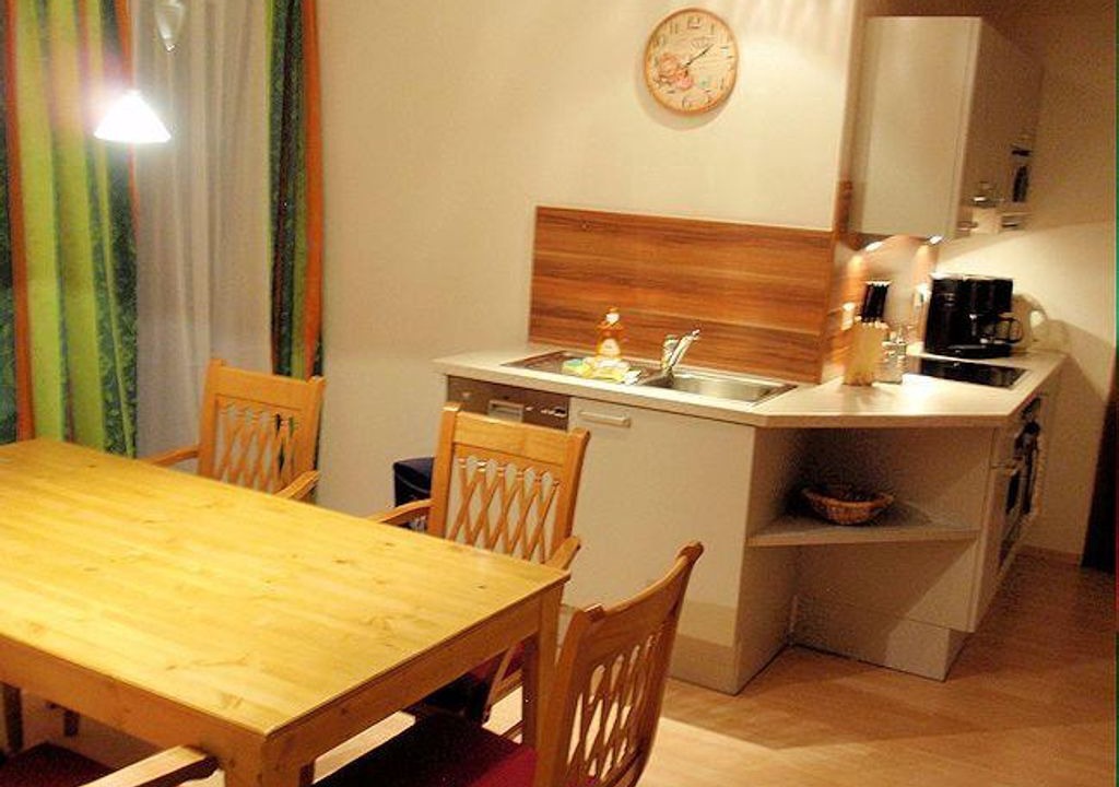 Photo of Kitchen in Thomatal