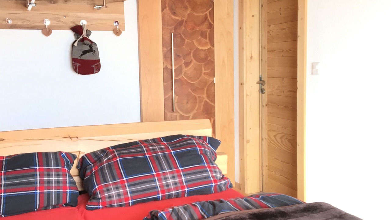 Photo of Bedroom in Heremence
