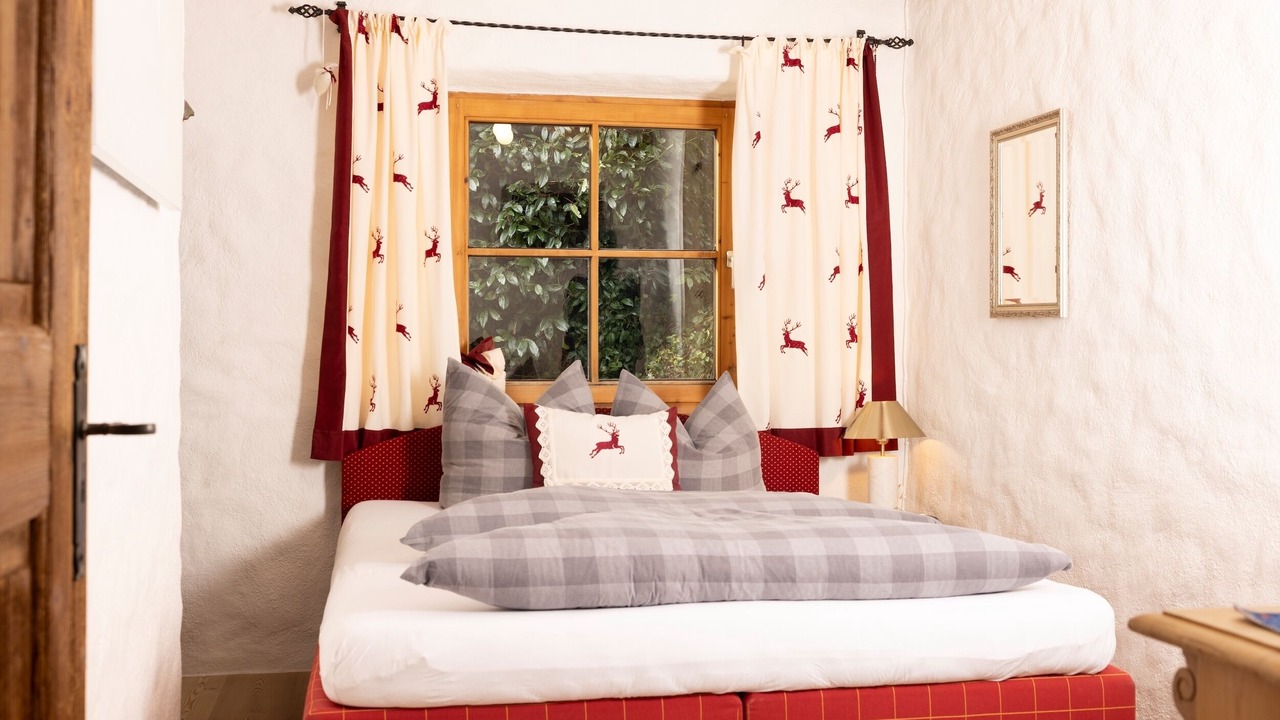 Photo of Bedroom in Emberg
