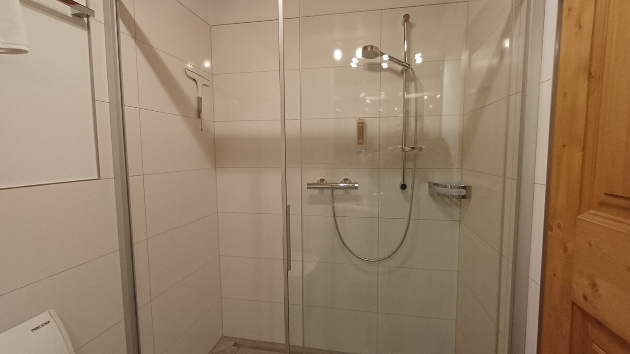 Photo of Bathroom in Maishofen