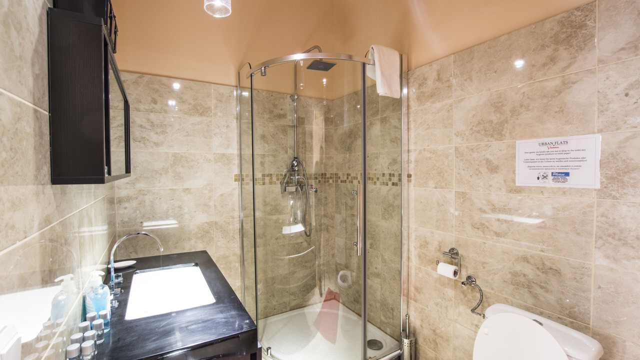 Photo of Bathroom in Innere Stadt
