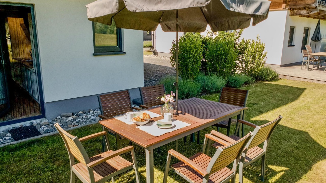 Photo of Outdoor in Jenig