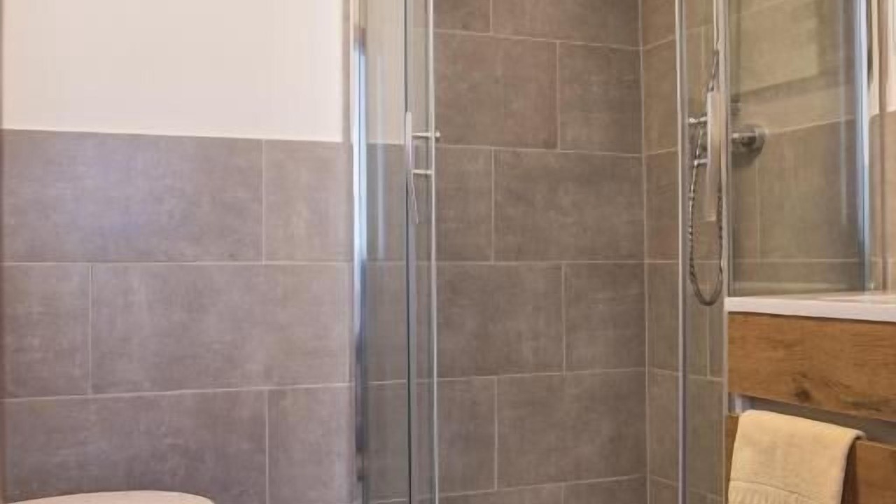 Photo of Bathroom in Unken