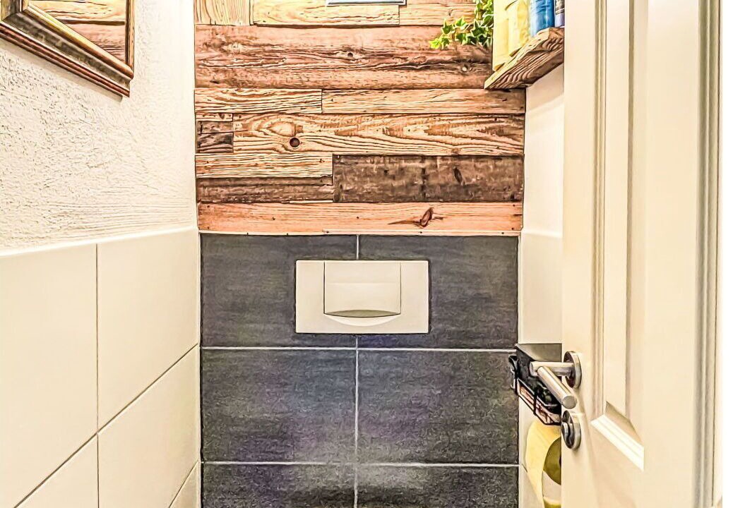Photo of Bathroom in Rosegg