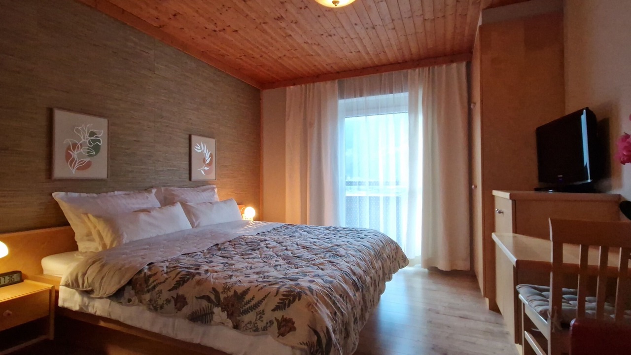 Photo of Bedroom in Altossiach
