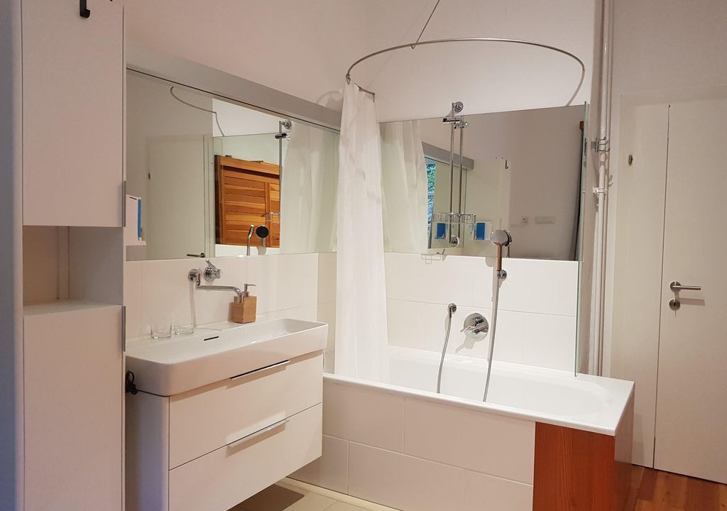 Photo of Bathroom in Weyer